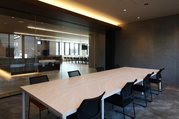 落ち着いた空間のダイニングルーム