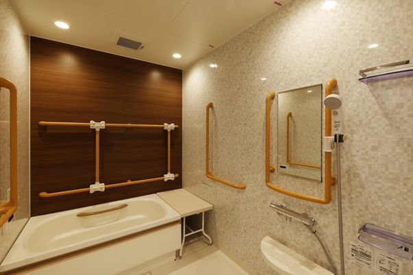 安全が確保された浴室