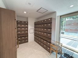 靴箱のあるエントランス