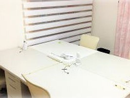 光が差し込む居室