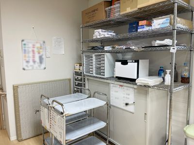 整理された物品棚