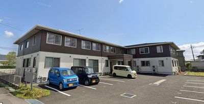 穏やかな設えの外観