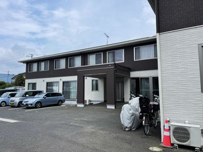 清潔感ある施設の外観
