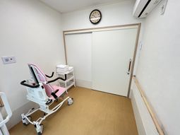 広々とした居室の一角