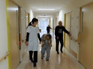 明るい廊下