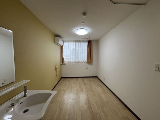 落ち着いた居室