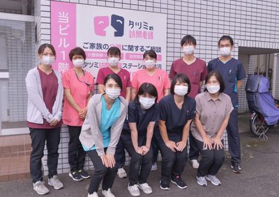 明るく和気あいあいスタッフイメージ