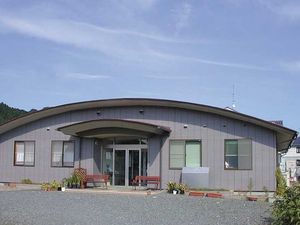 建物正面外観  