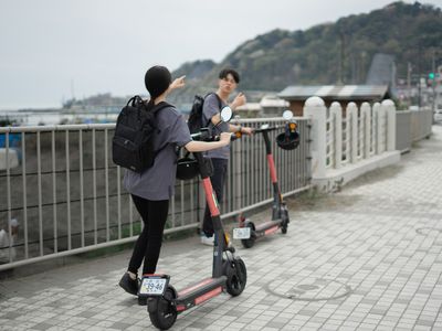 利用者とスタッフの通話シーン