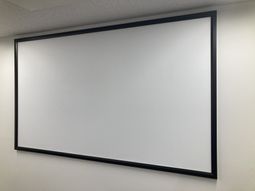 落ち着いた雰囲気の掲示物
