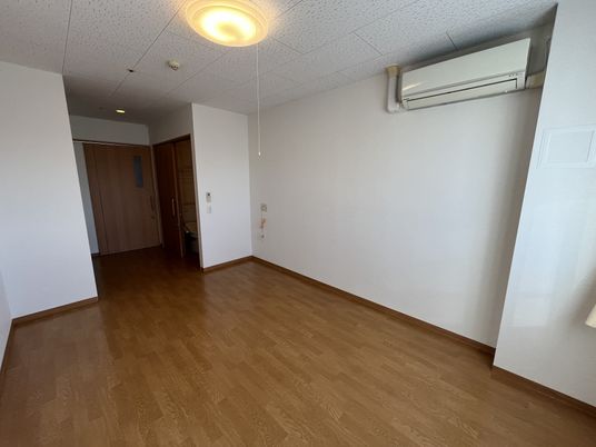 ゆったりした居室の空間