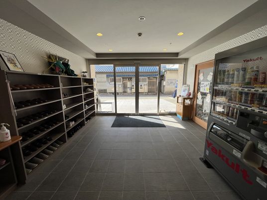 広々としたエントランス