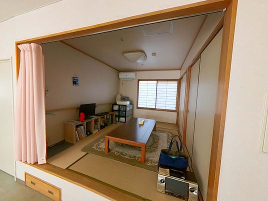 落ち着いた雰囲気の和室