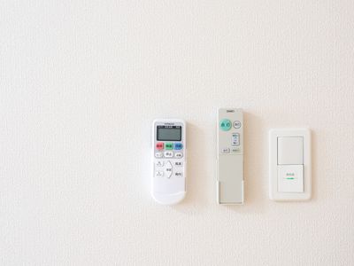 快適操作のエアコンリモコン