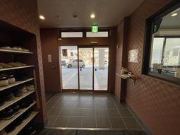 落ち着いたエントランス