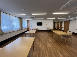 広々とした多目的室
