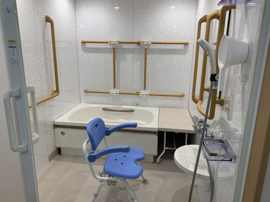 清潔感のある浴室