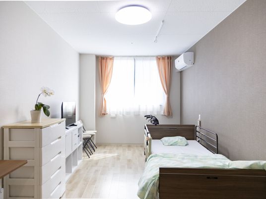 静かな雰囲気の居室