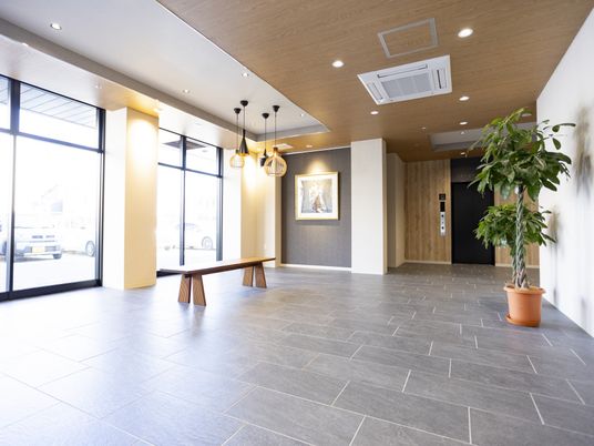 広々としたエントランス