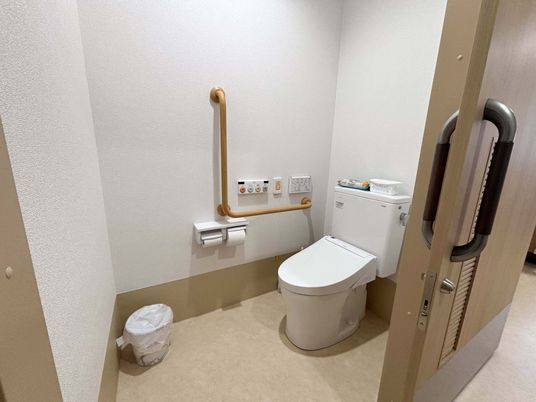 安全設備が整ったトイレ
