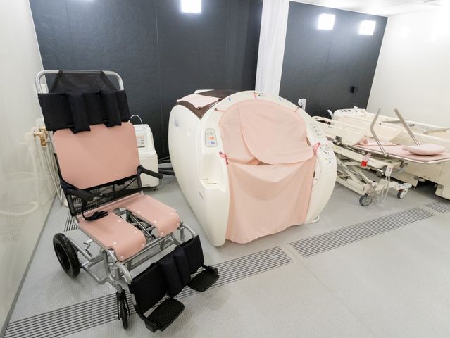 入浴設備と車椅子