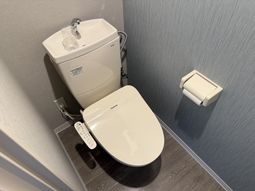 衛生的な空間の便所
