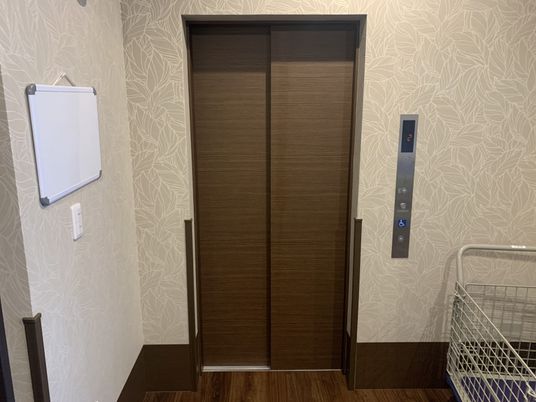 安全な移動のための装置