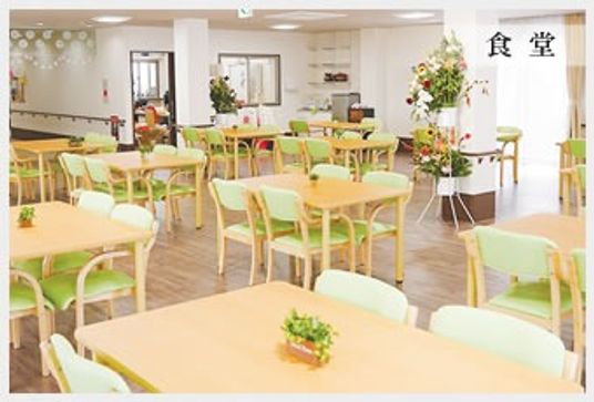 広々とした食堂