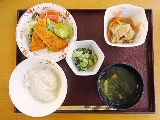 お食事の様子