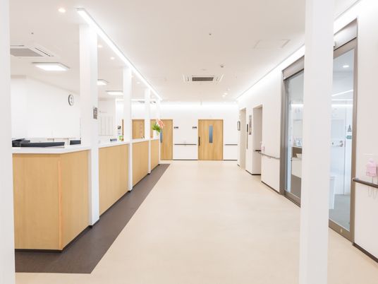 広々とした廊下