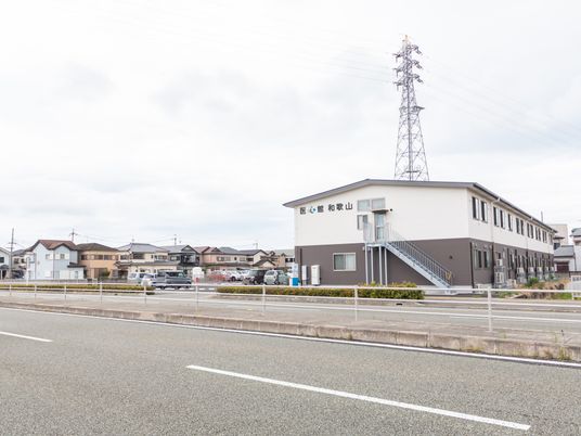 シンプルな建物外観