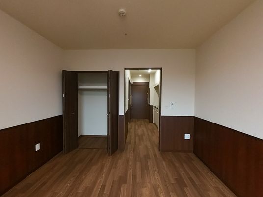 木目調の居室