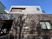 木目調の建物外観