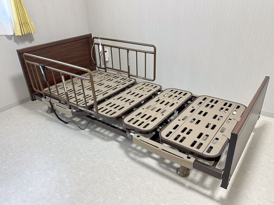 高機能なベッドの居室