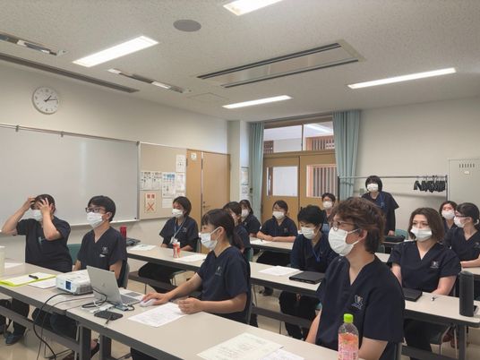 スタッフ研修の多目的室  