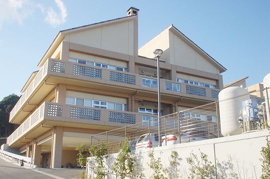 開放的な外観