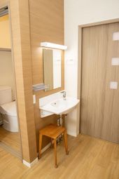洗面設備とトイレ