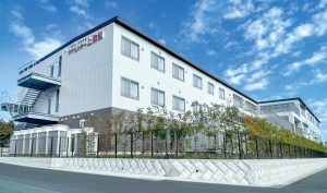 介護老人保健施設 ケアセンター上依知の外観