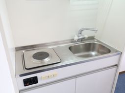 シンプルなキッチンカウンター