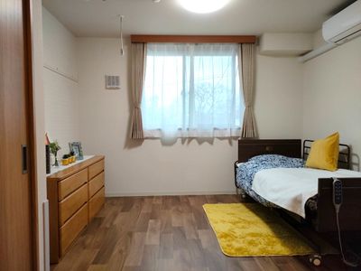 暖かい雰囲気の居室