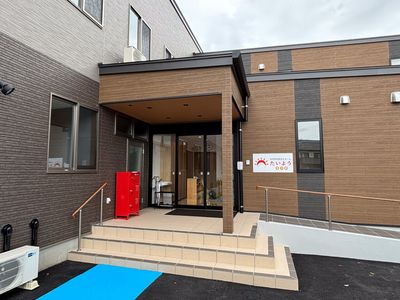 入口の手前の様子