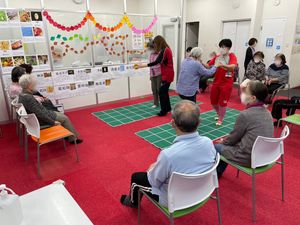 活動中の多目的室