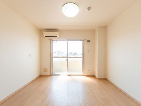 自然光の入る居室
