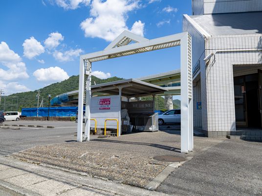 ゆったりとしたエントランス風景