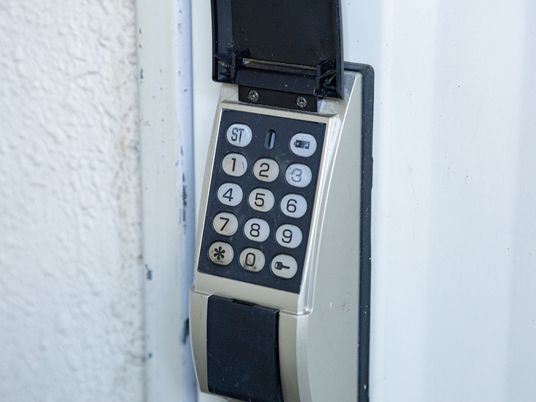 安全な入館システム