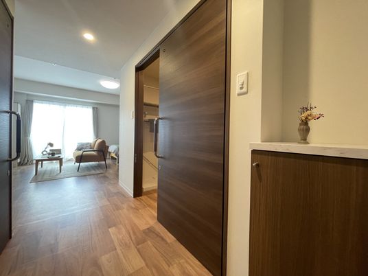 落ち着いた居室空間