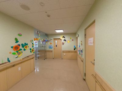 廊下の温かい雰囲気