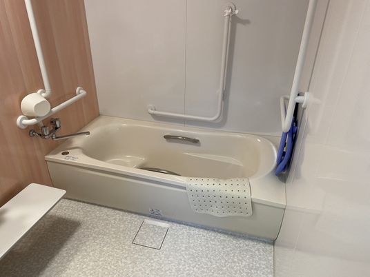 ゆったり寛げる浴室