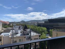 広がる景色のバルコニー