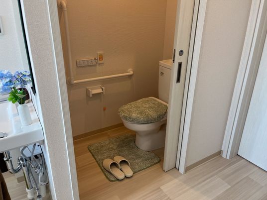 清潔なトイレスペース
